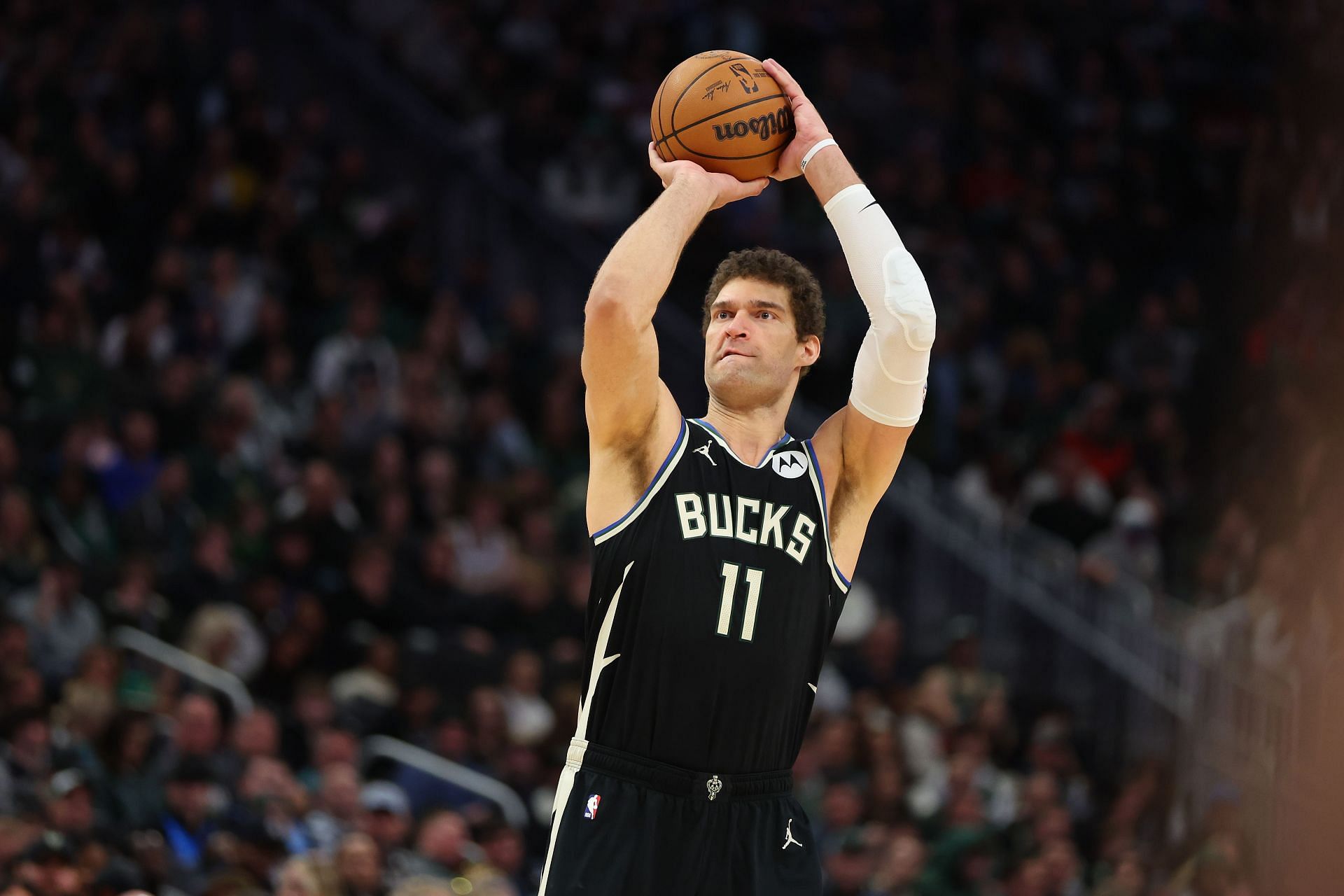 Brook Lopez Net Worth