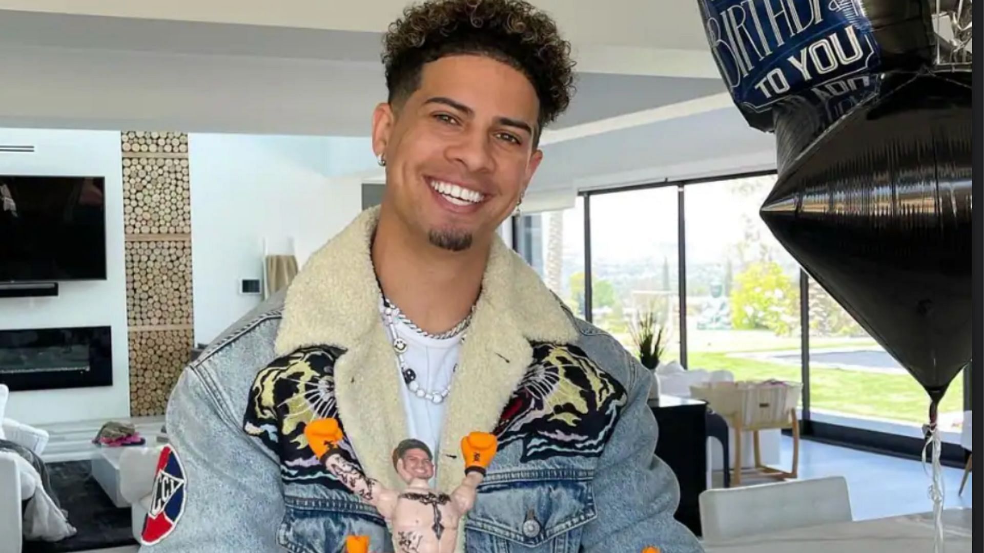 Austin McBroom reportedly witnessing a car accident after getting a job at CVS sparks wild reactions online (Image via snip from Instagram/@austinmcbroom)