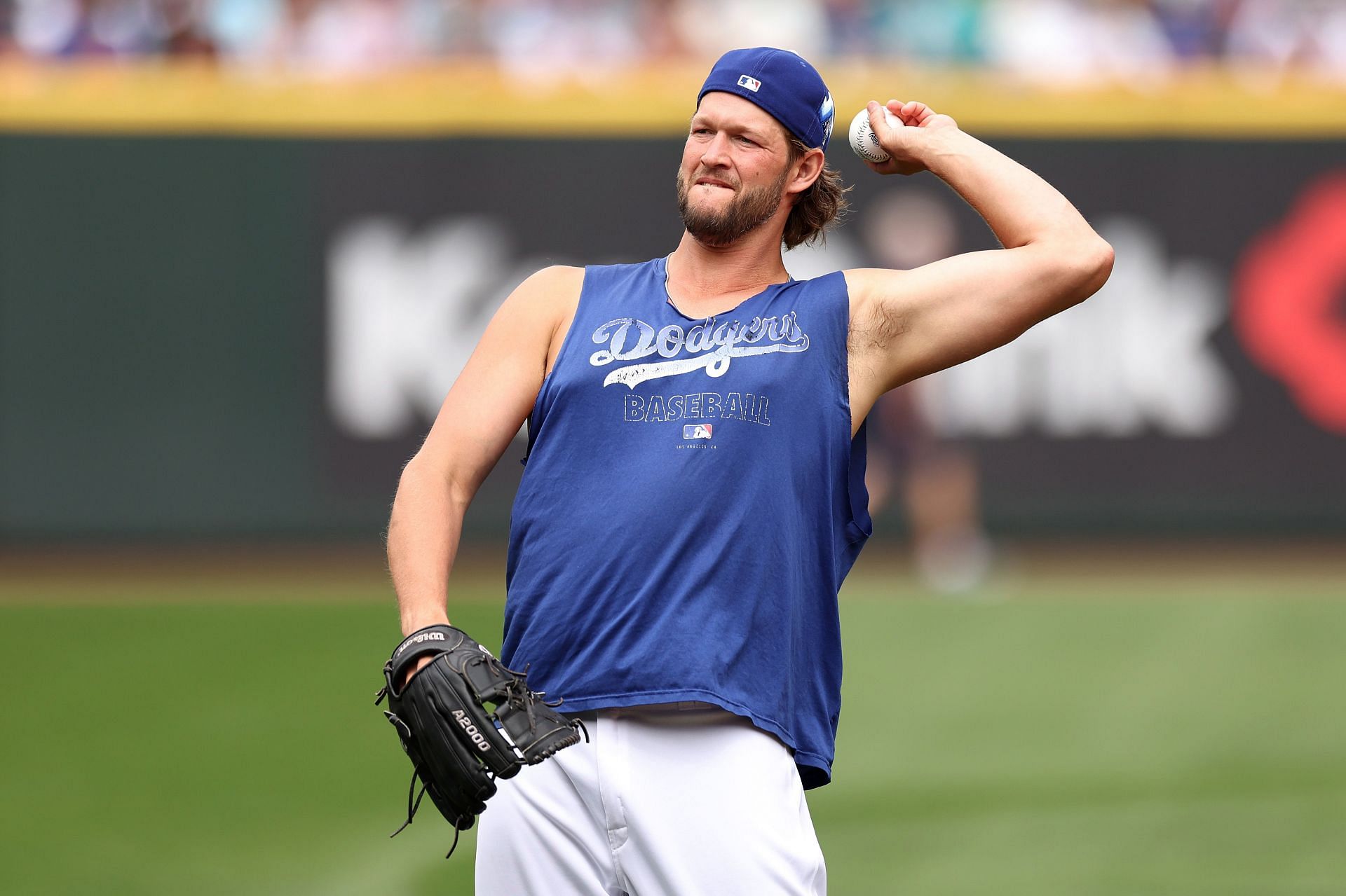 Clayton Kershaw Free Agency Dodgers bring back veteran ace for 17th