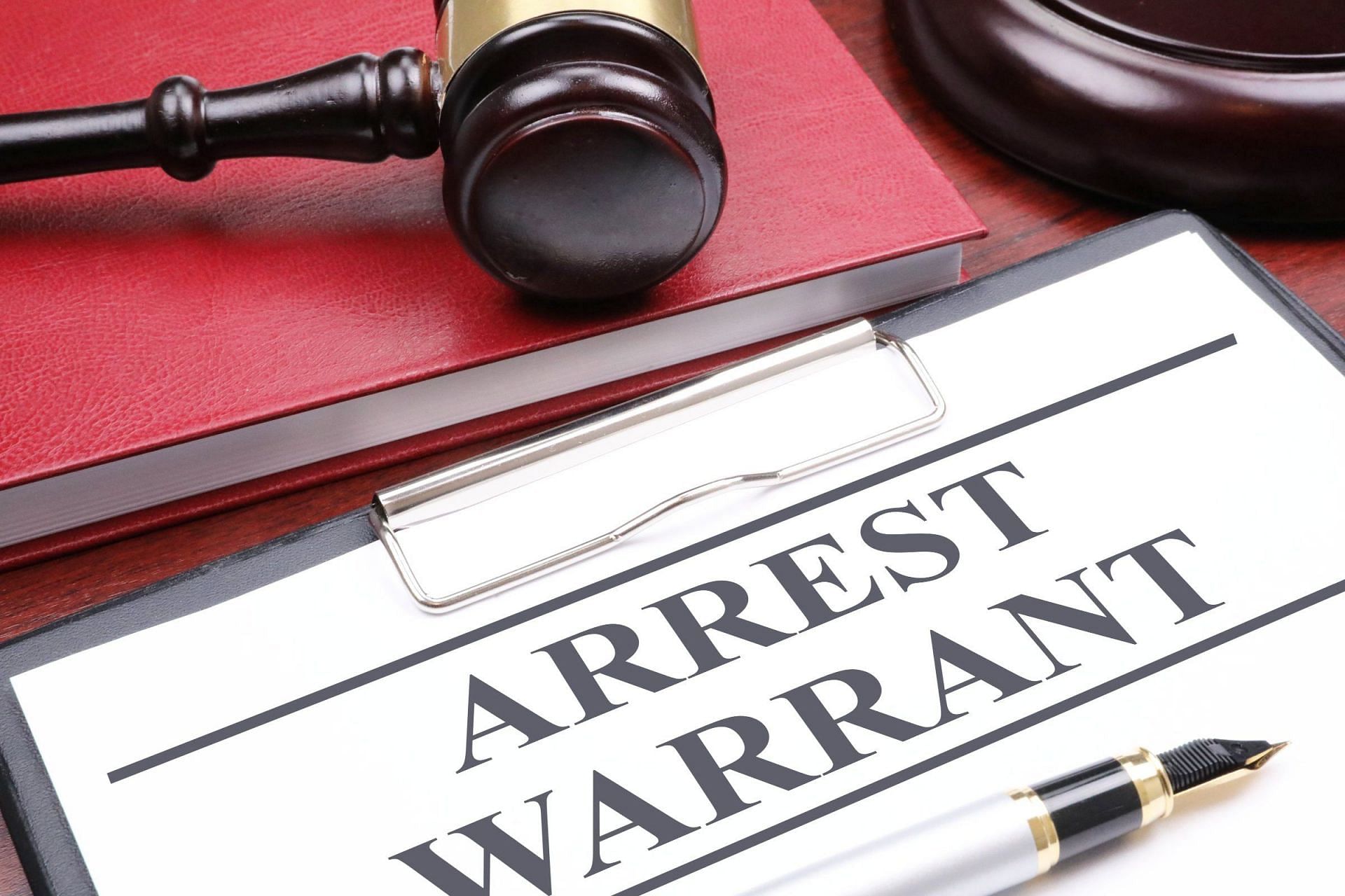 An arrest warrant has been issued for a former WWE star. (Photo: Pix4Free)