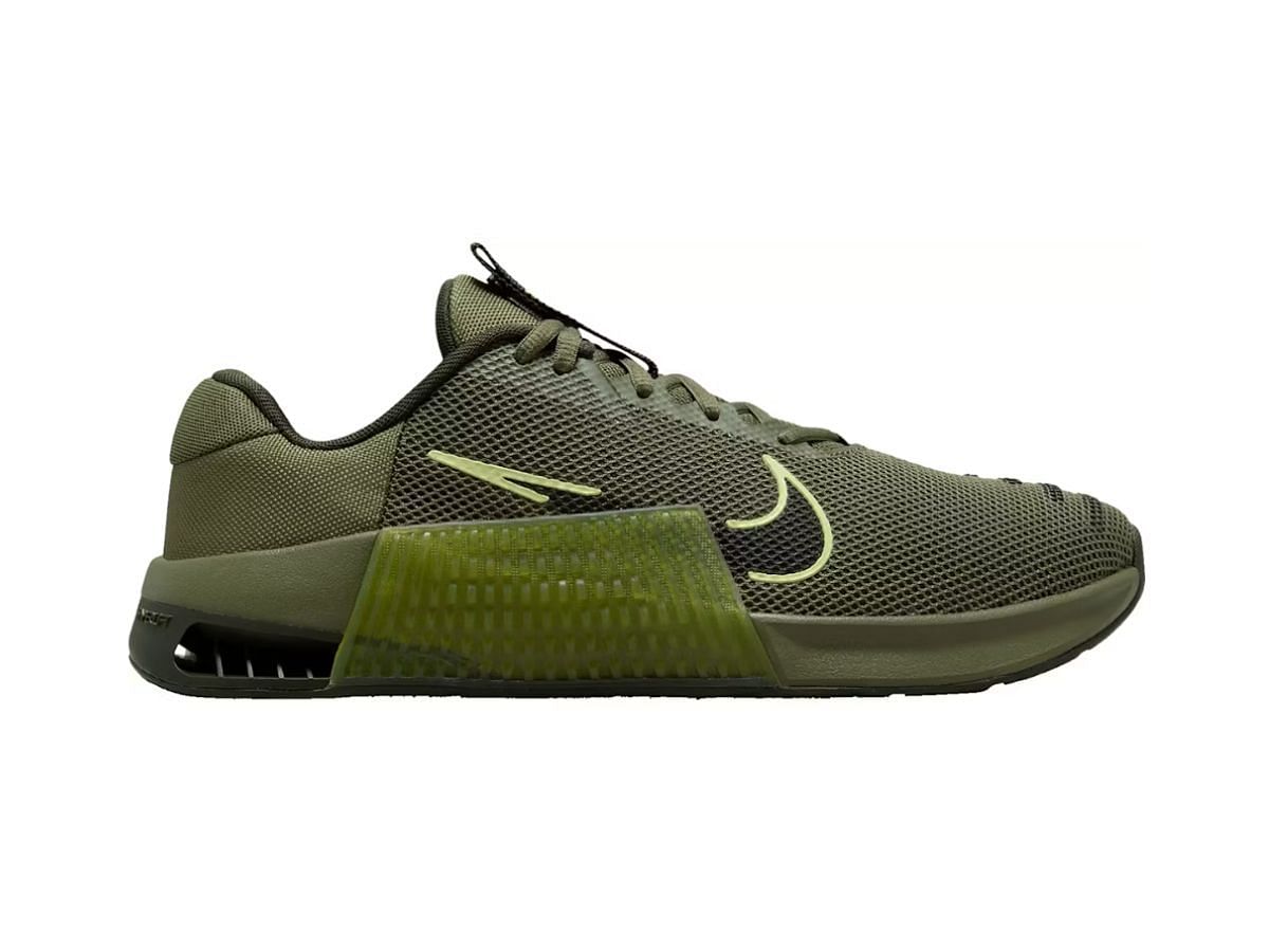 Metcon 9 &quot;Olive Luminous Green&quot; sneakers (Image via StockX)