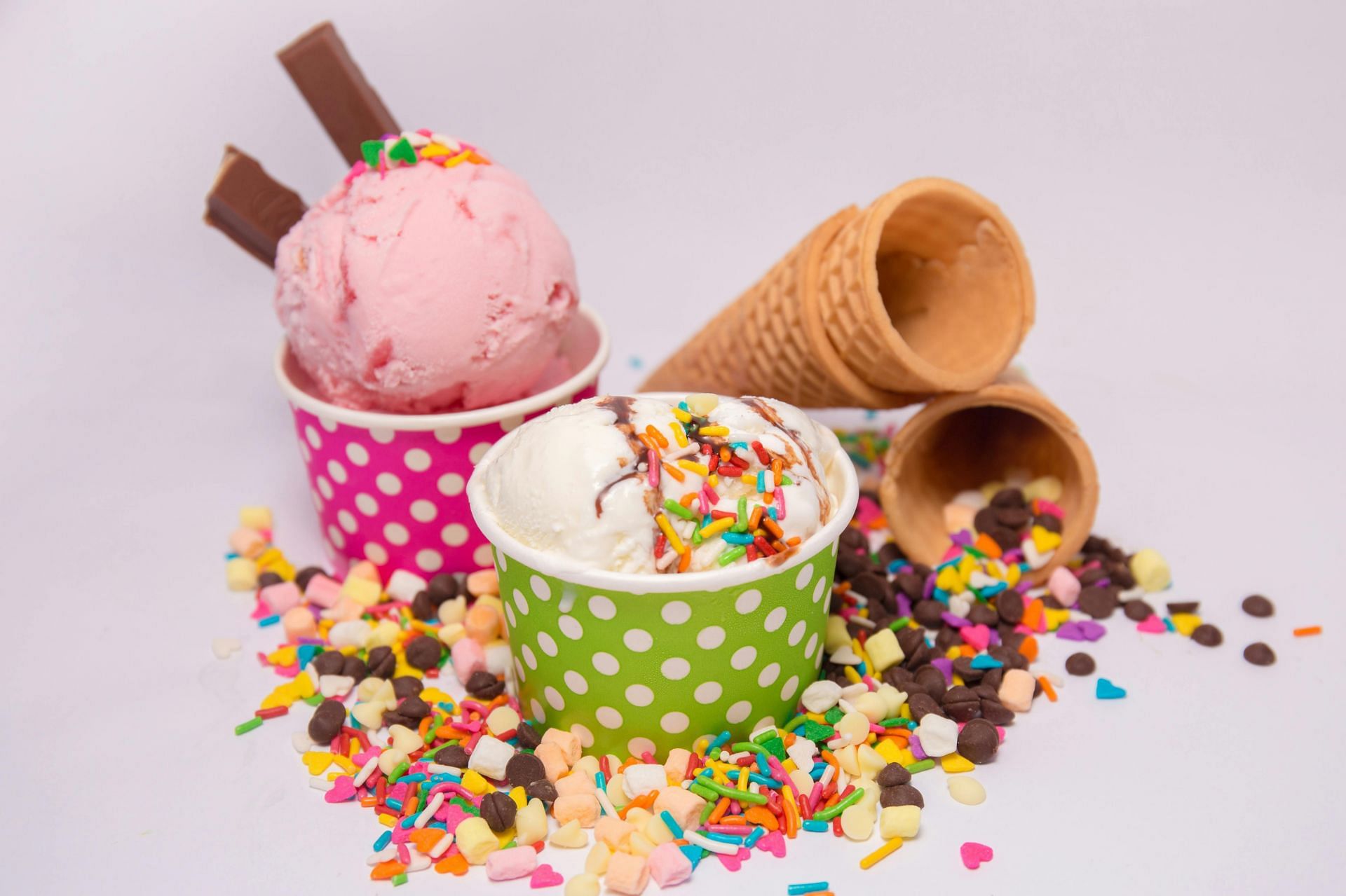 ice cream for sore throat (image sourced via Pexels / Photo by teejay)
