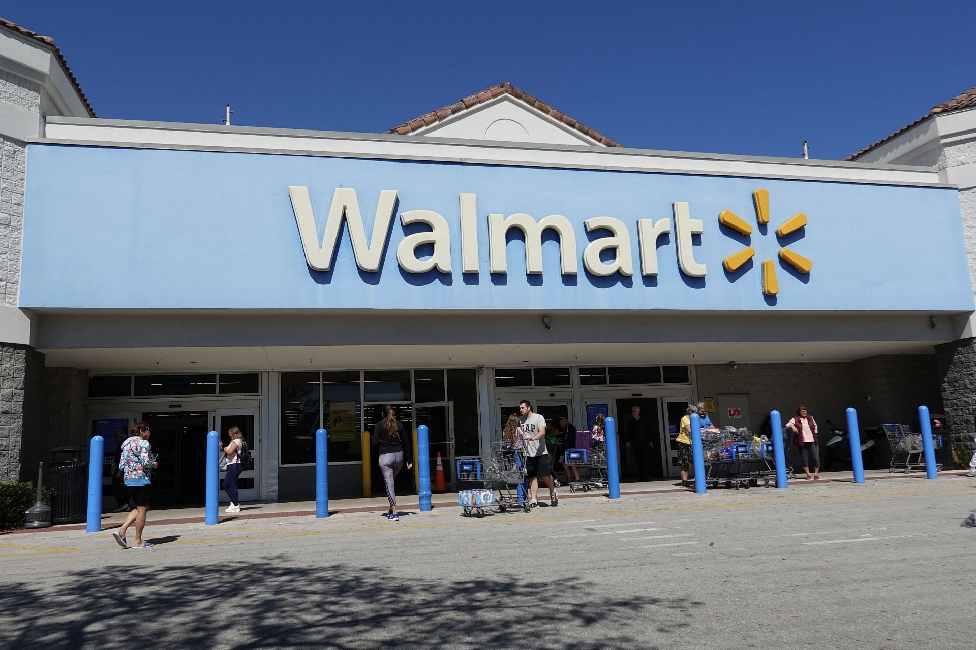 Walmart Reports Strong Quarterly Earnings, Beating Expectations