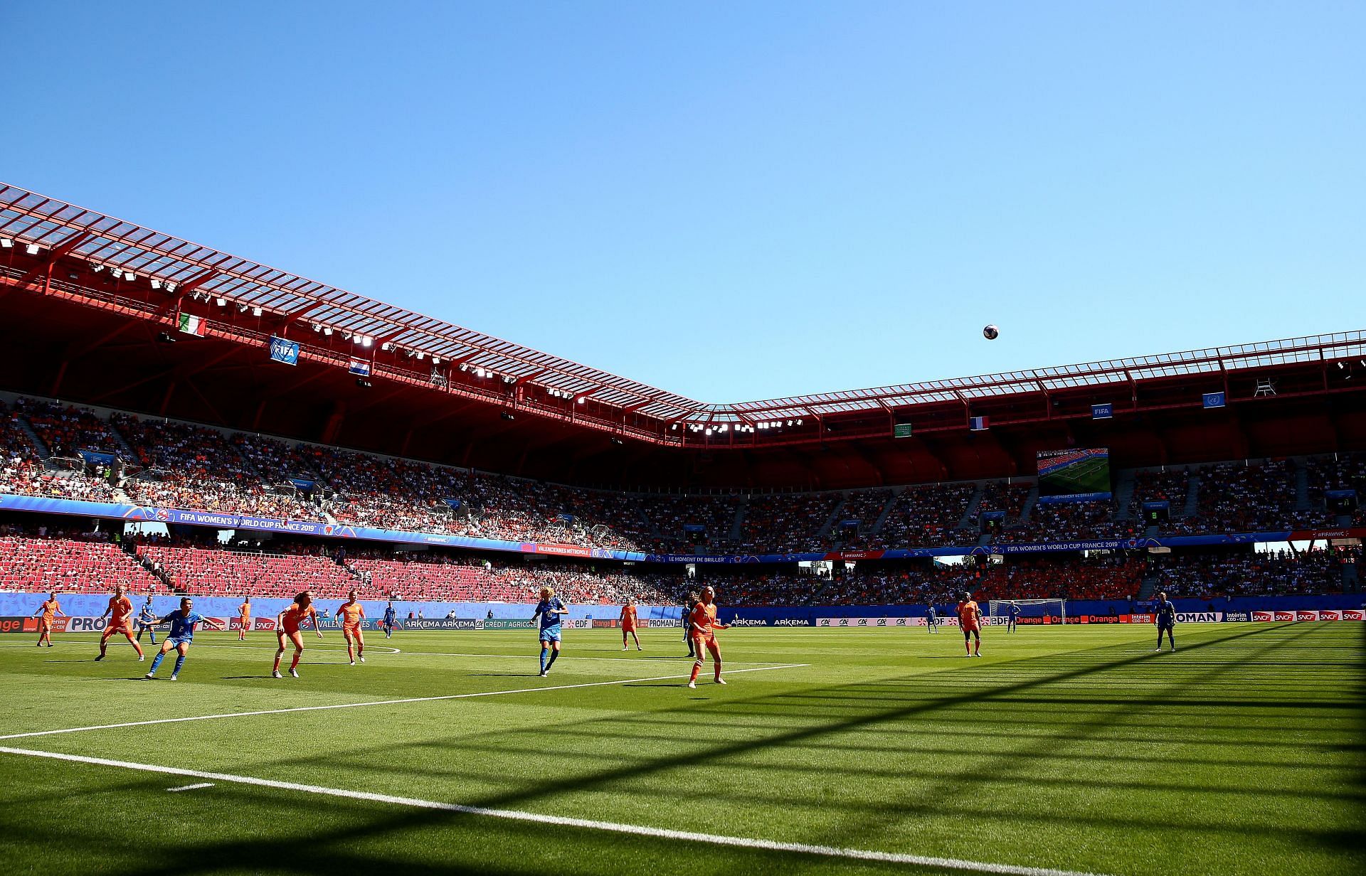 Italy v Netherlands: Quarter Final  - 2019 FIFA Women