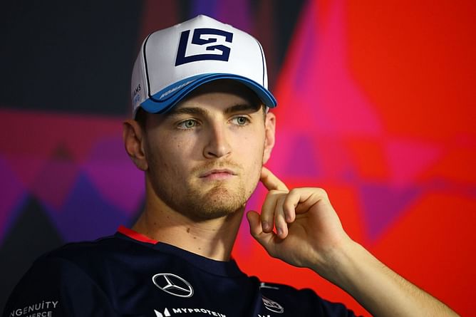 Former Mercedes director feels Logan Sargeant 'has to be the surprise of the season' at Williams