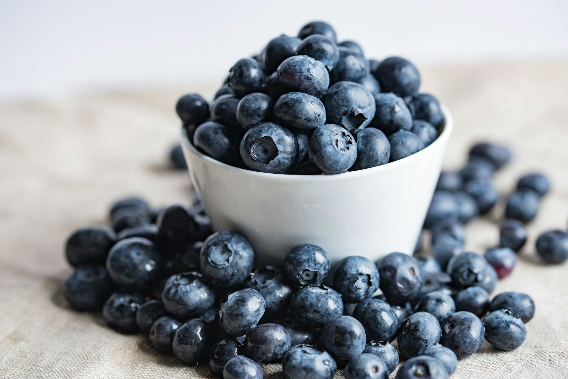 Blueberries (Image via Unsplash/Joanna)