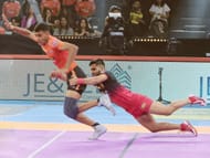 Saurabh Nandal with a back-hold of Zafardanesh (image via PKL)