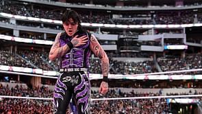 Dominik Mysterio shares photo with a former champion after arriving in Australia for Elimination Chamber