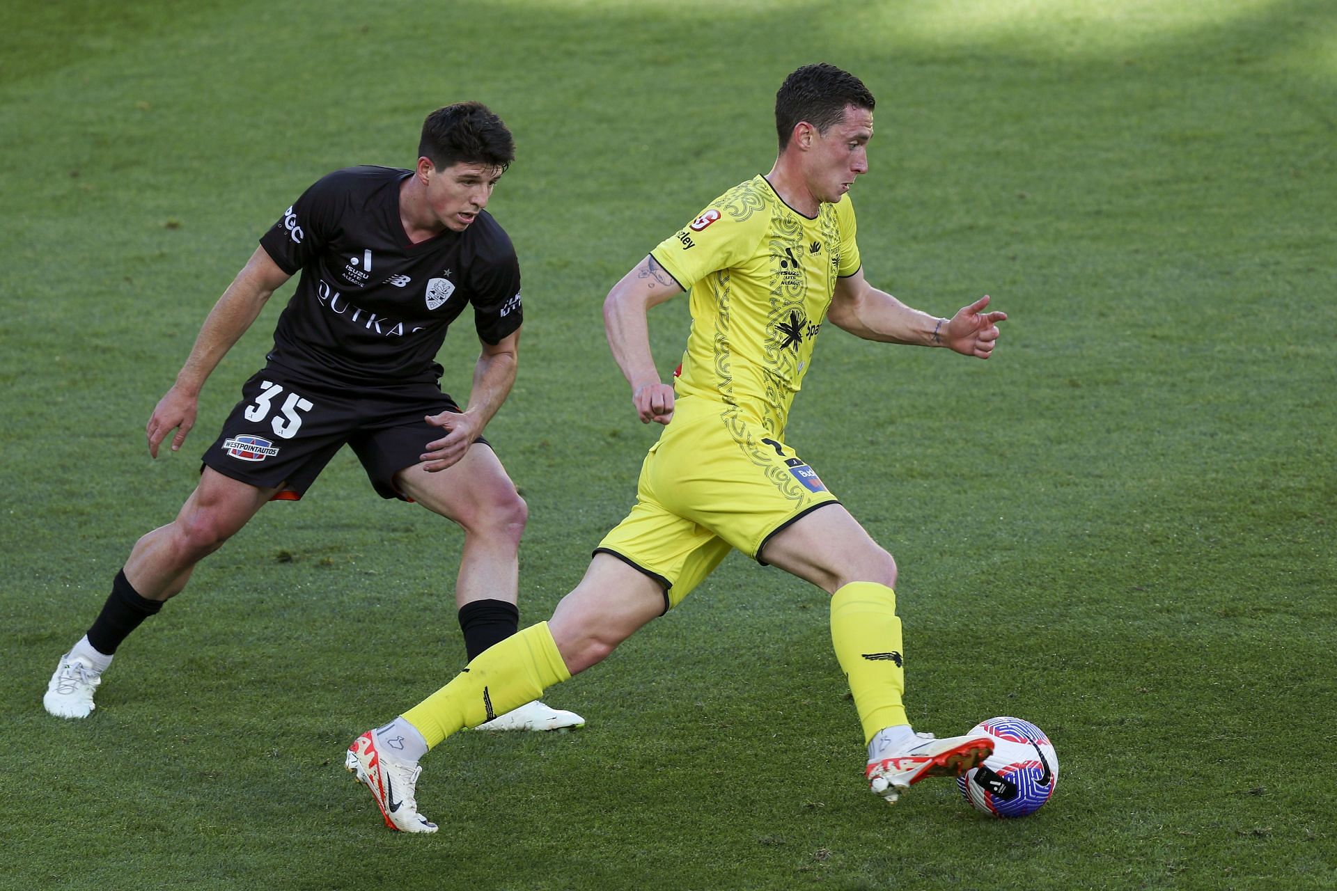 A-League Men Rd 3 - Wellington Phoenix v Brisbane Roar