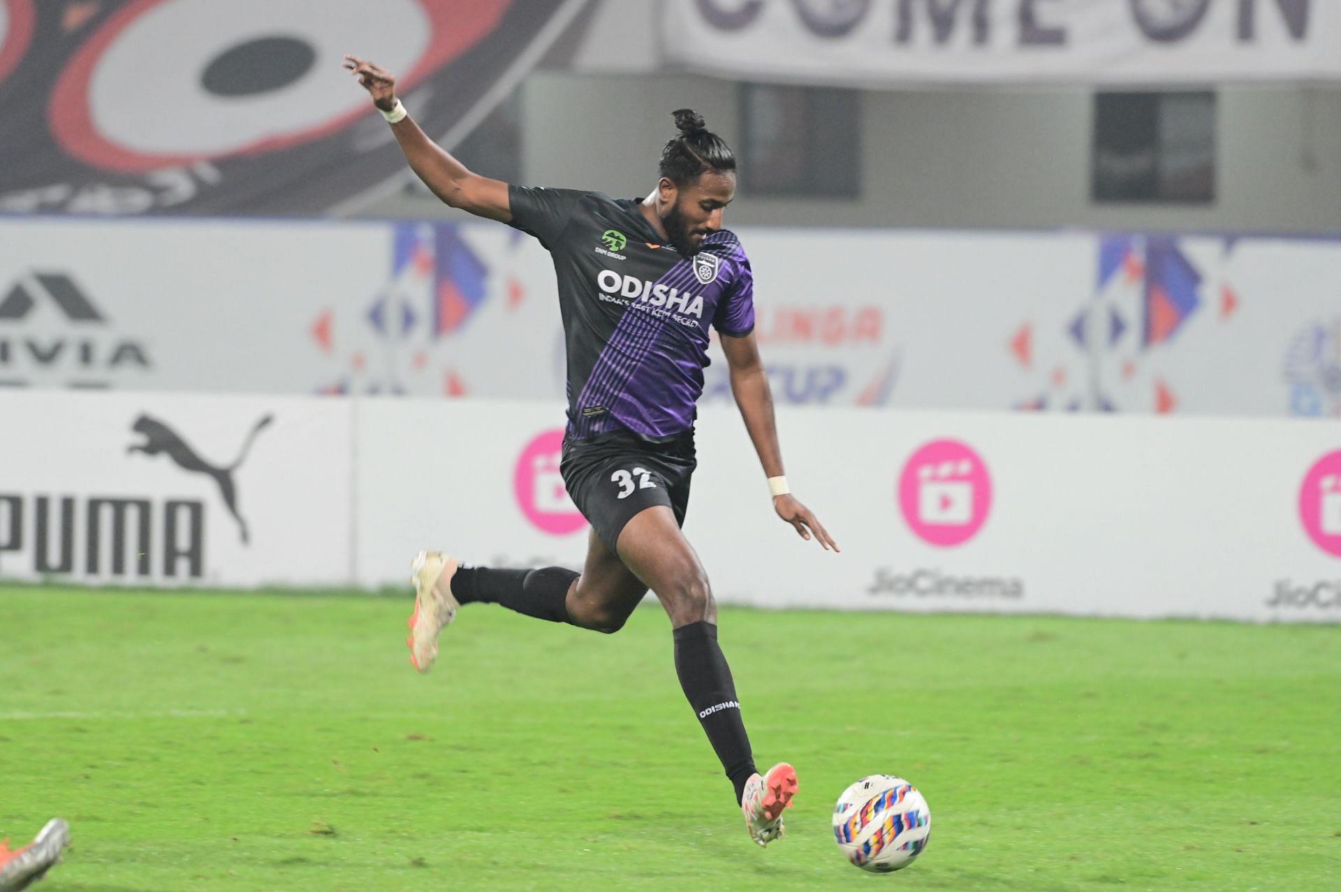 Vignesh Dakshinamurthy in action for Odisha FC. 