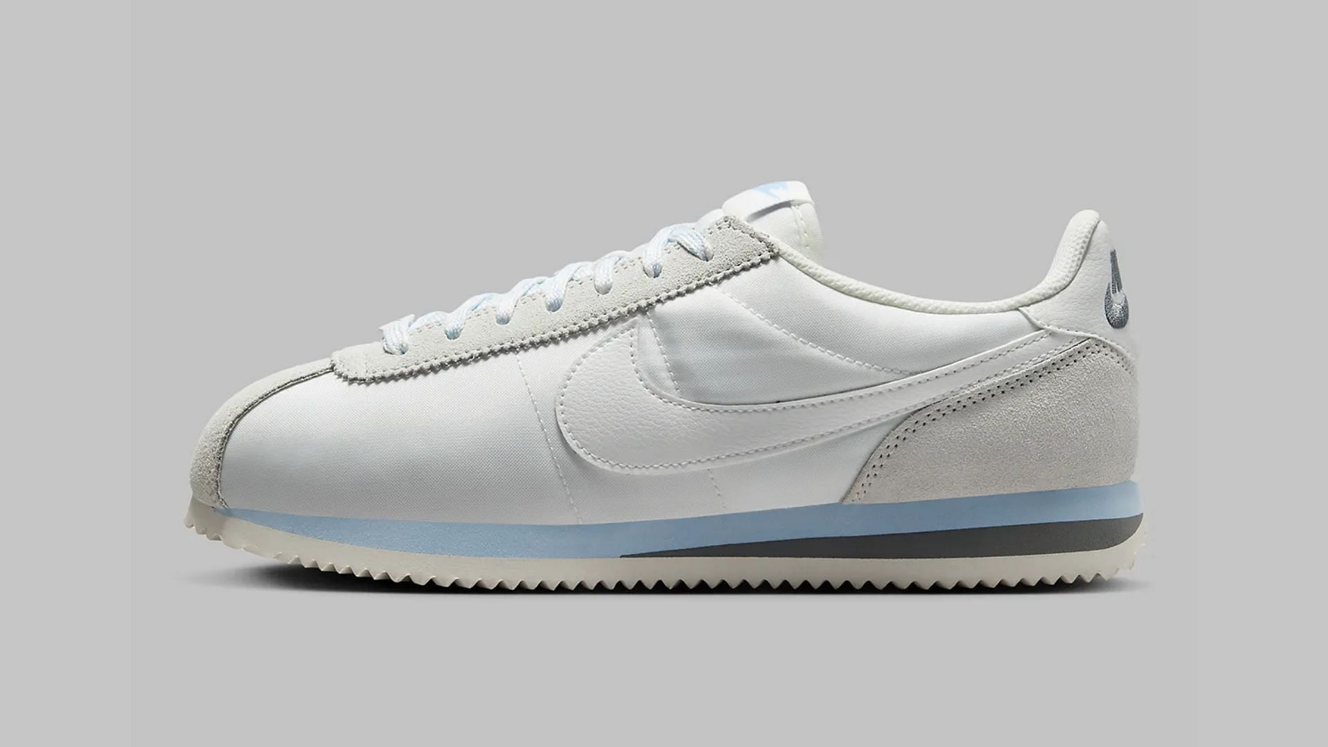 Nike cortez blue sale and white