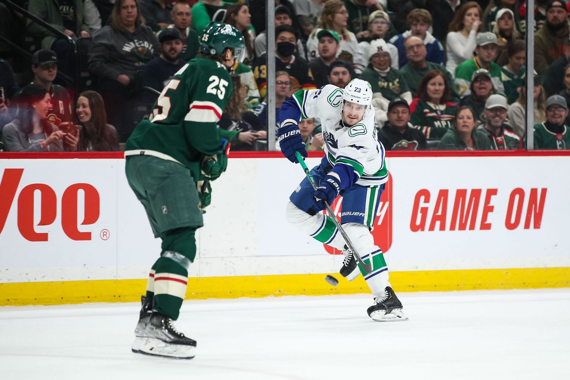 Vancouver Canucks vs Minnesota Wild projected lineups, NHL starting ...