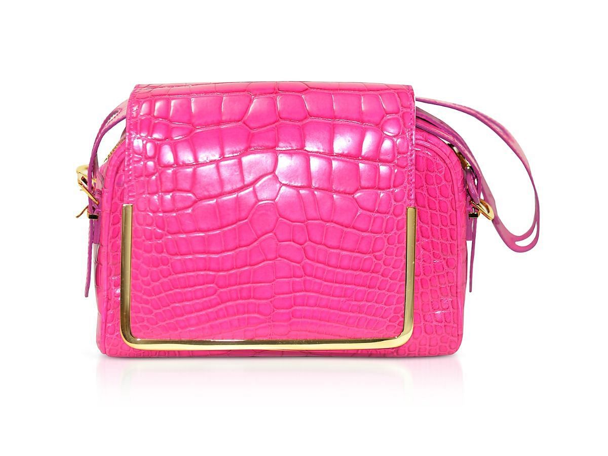 The Croco Leather Small bag (Image via Forzieri)