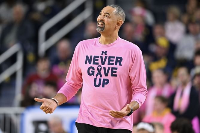 Is Juwan Howard next in line to get fired after Chris Holtmann's dismissal? 5 landing spots for Michigan HC if he gets fired in 2024