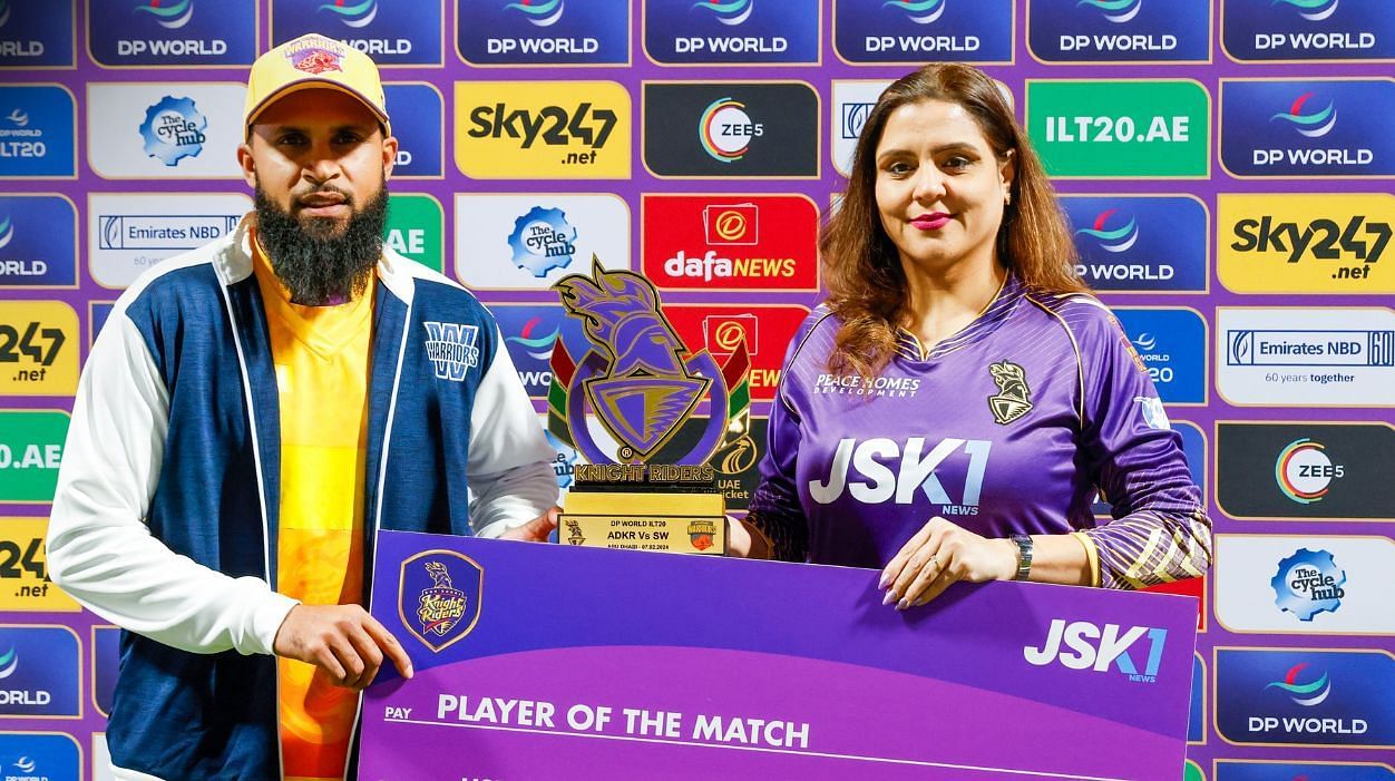 Adil Rashid receiving an award (Image Courtesy: X/International League T20)