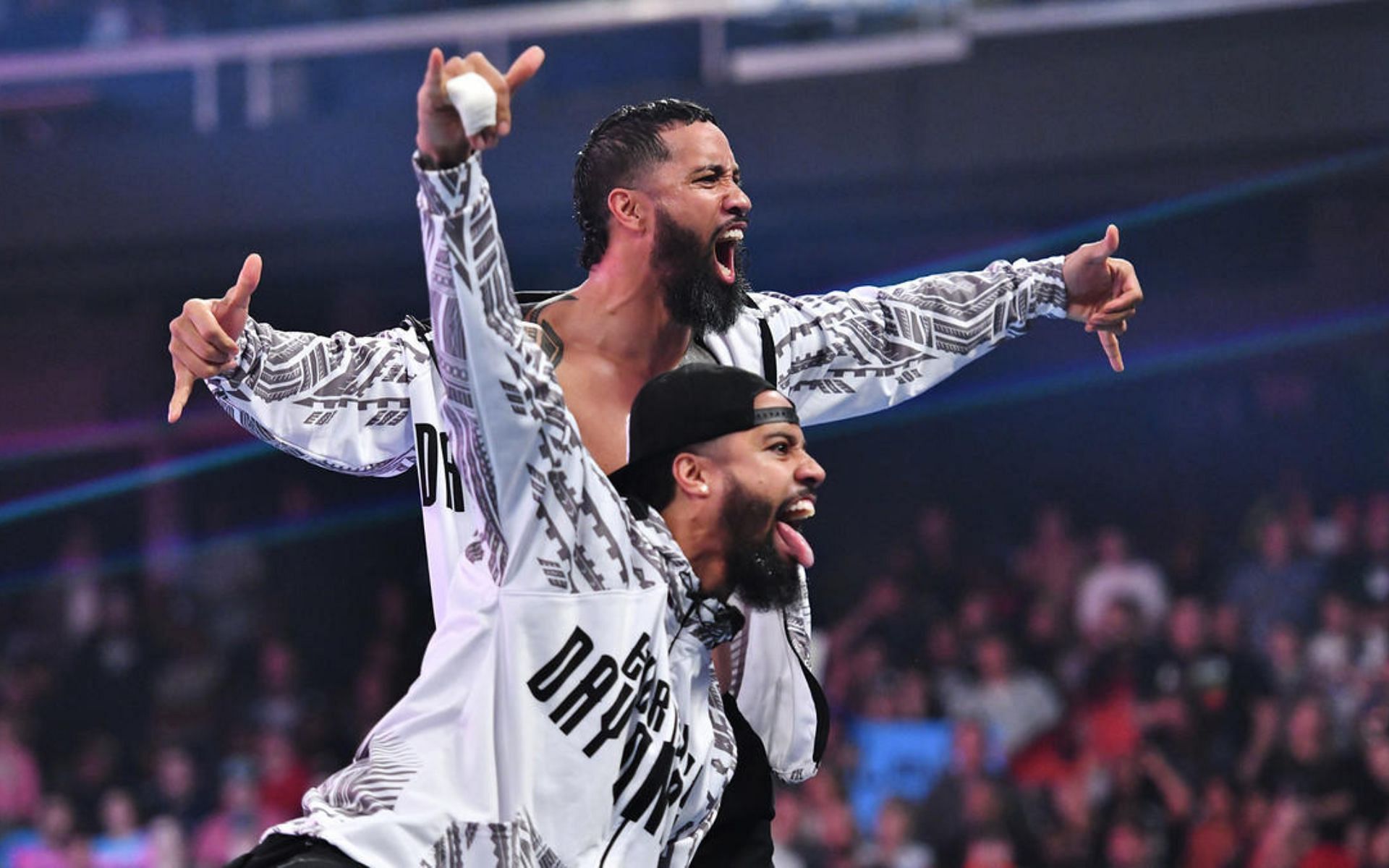 Jimmy and Jey Uso represent the Anoa&#039;i legacy well!