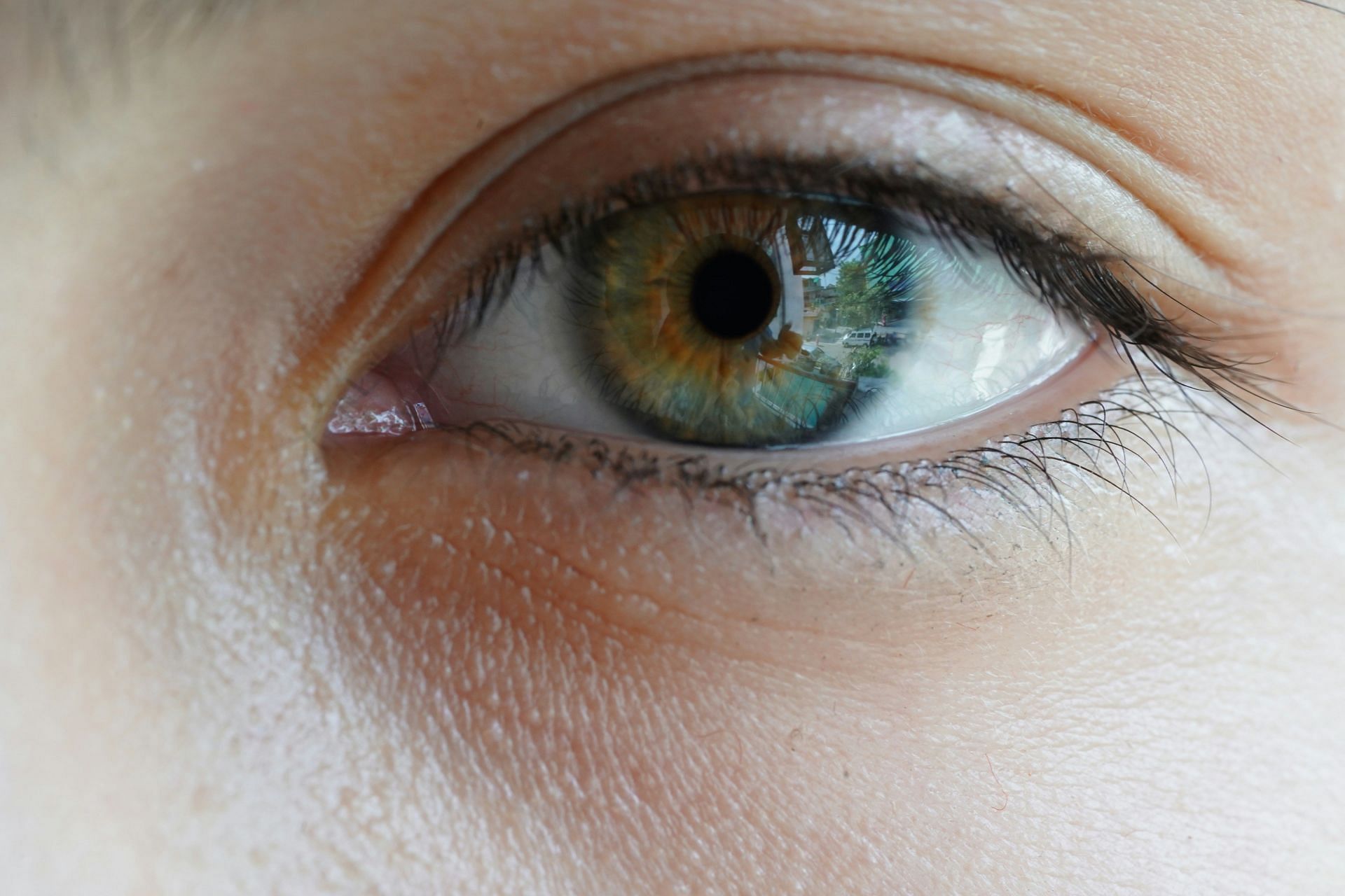 UV rays can cause retinal damage. (Image by Pranav Kumar/Unsplash)