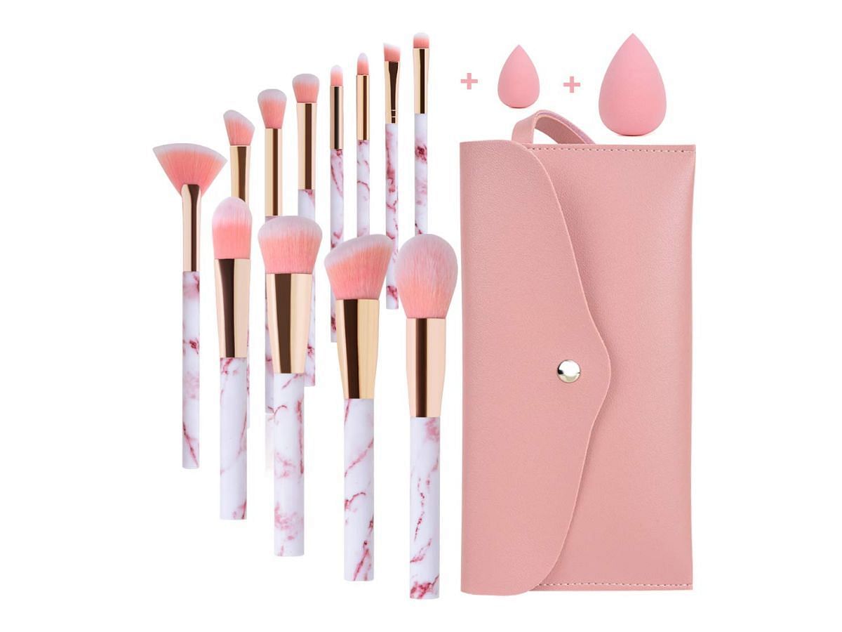 Gee-rgeous Makeup brush set (Image via Amazon)