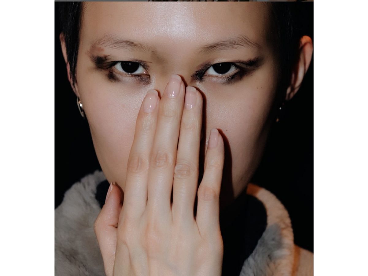 Mannequin Manicure at NYFW F/W 2024 (Image via Instagram/@jinsoon)