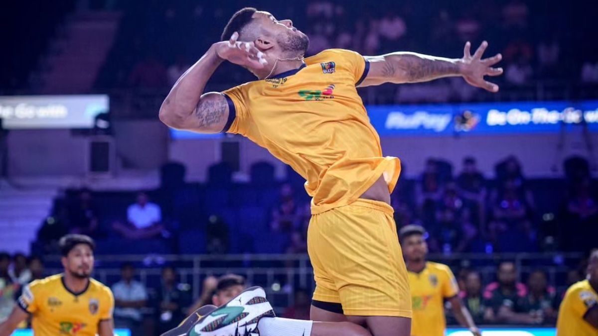 Chennai Blitz in action against Ahmedabad Defenders (Image Courtesy: Instagram/Chennai Blitz)