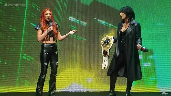 Becky Lynch sends a four-word message after confronting Rhea Ripley
