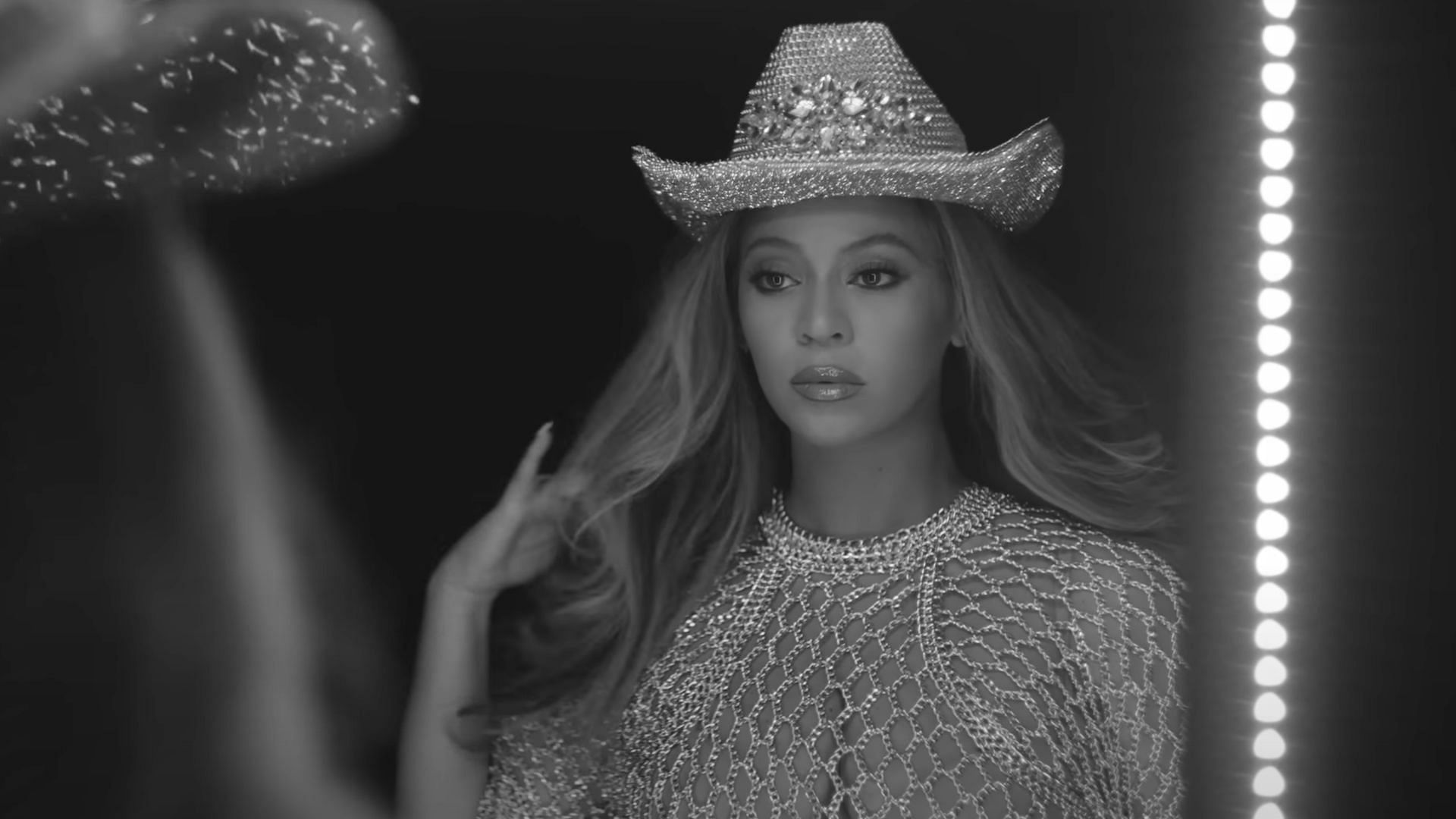 Beyoncé Becomes The 1st Black Woman To Reach Number 1 On The Country Charts [VIDEO]