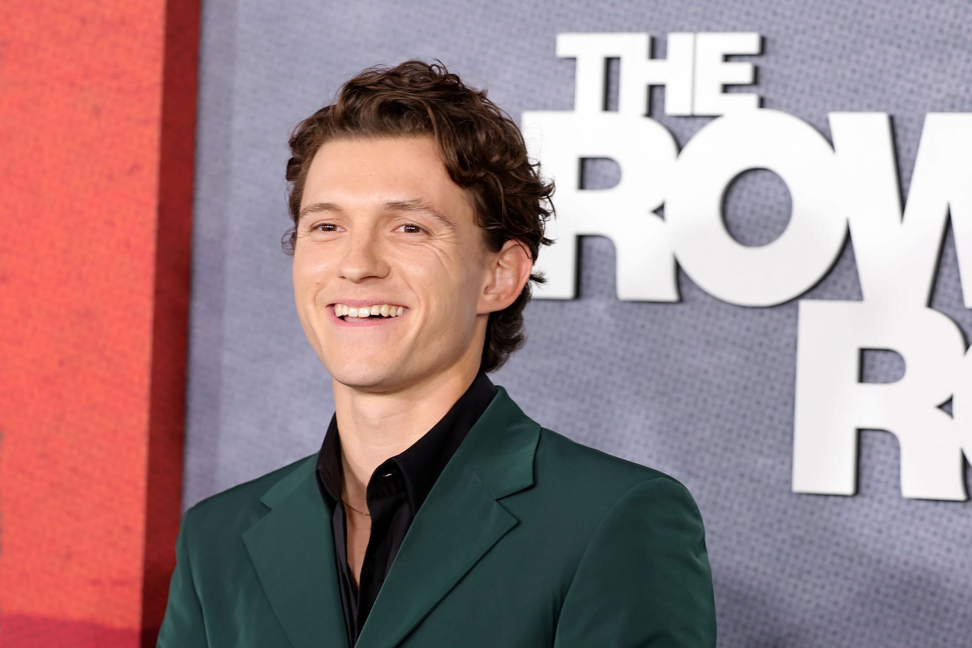 What role does Tom Holland play in Romeo and Juliet production? Cast