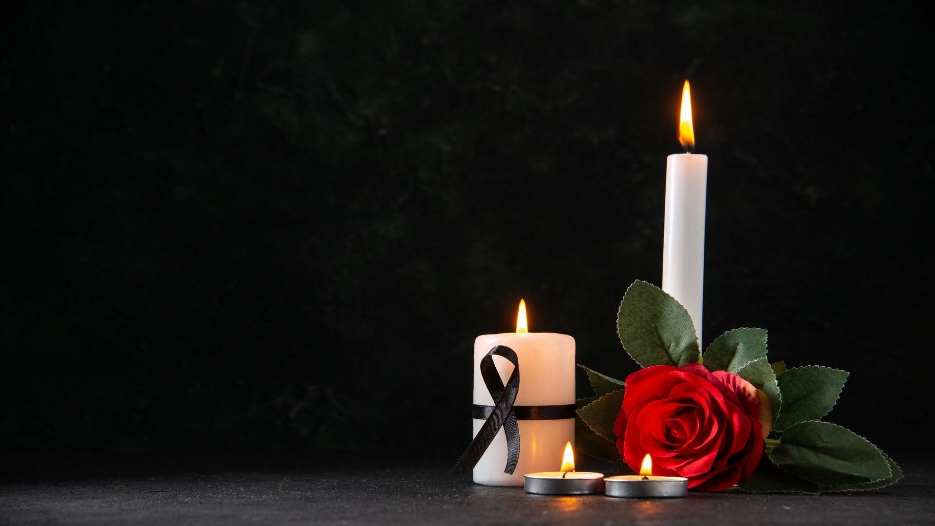 Represenative image of a tribute candle (Image via MDJAFF/Freepik)