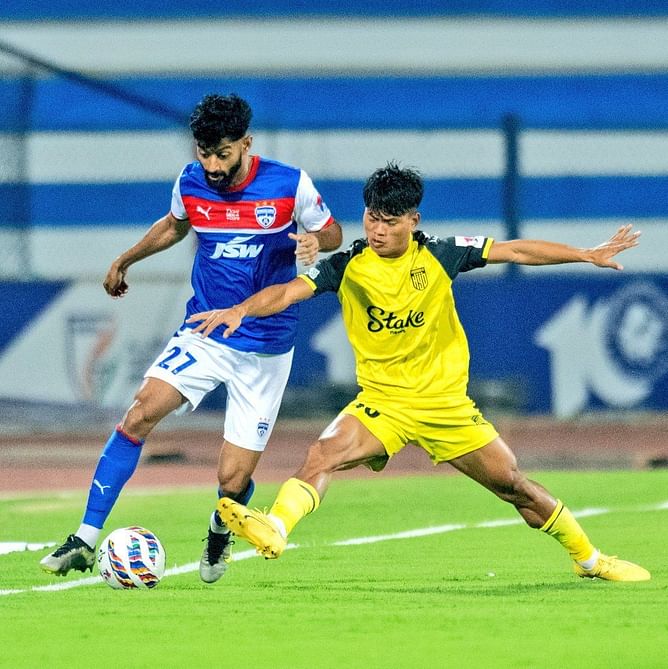 Sivasakthi Narayanan strikes late to give Bengaluru FC all 3 points at home against valiant Hyderabad FC | ISL 2023-24