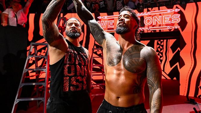 Retired WWE star sends three-word message about working with The Usos