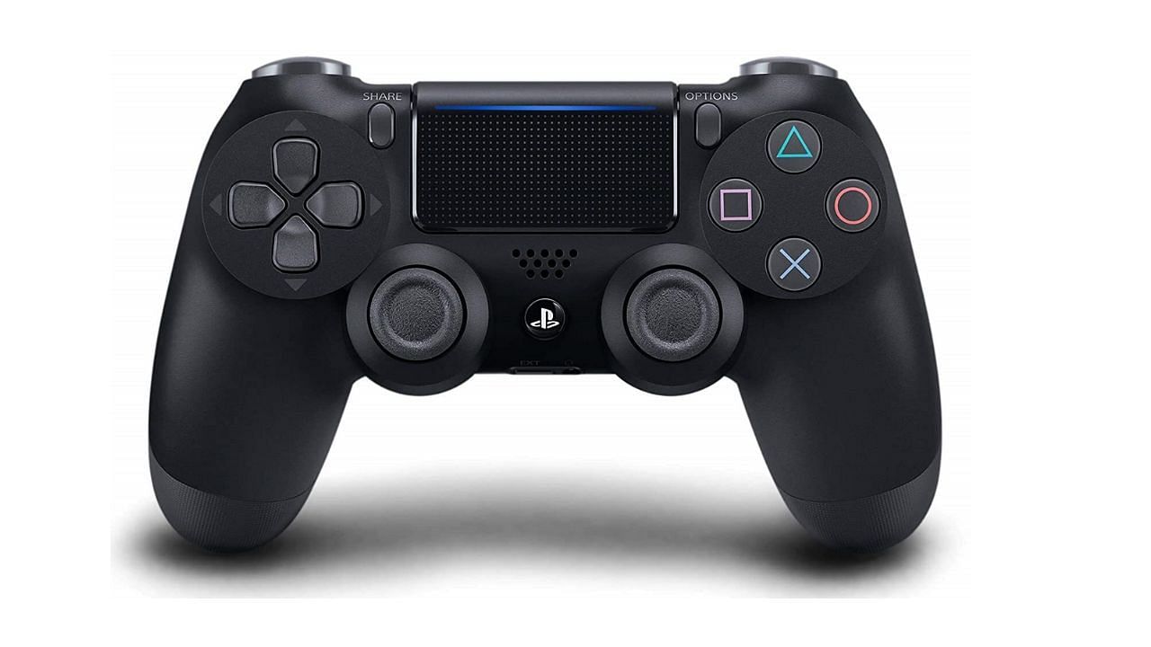 The second controller on our list is the Sony DualShock 4 (Image via Amazon)