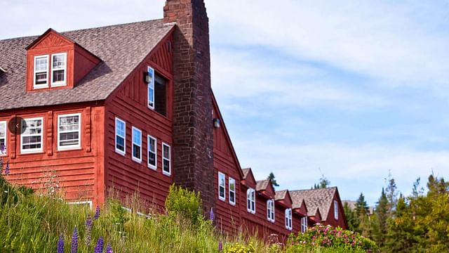 What is the Lutsen Lodge famous for? Historic resort on North Shore ...