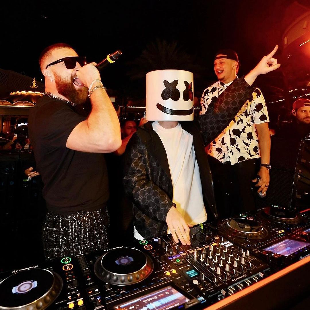 Travis Kelce (l), Marshmello (c) and Mahomes (r) at the afterparty.