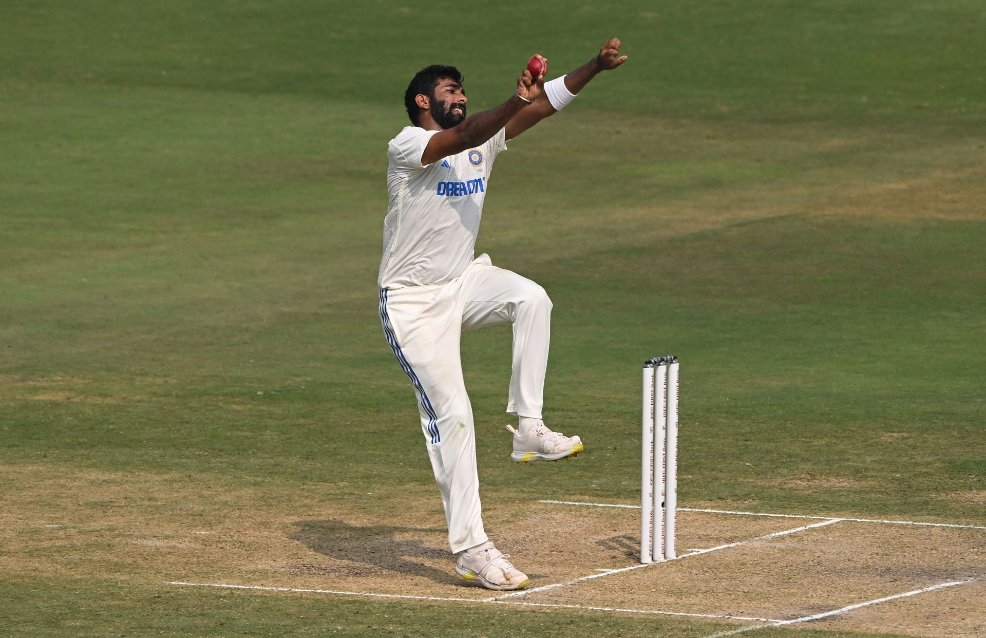 जसप्रीत बुमराह भारत के सबसे अहम तेज गेंदबाज बनकर उभरे हैं 