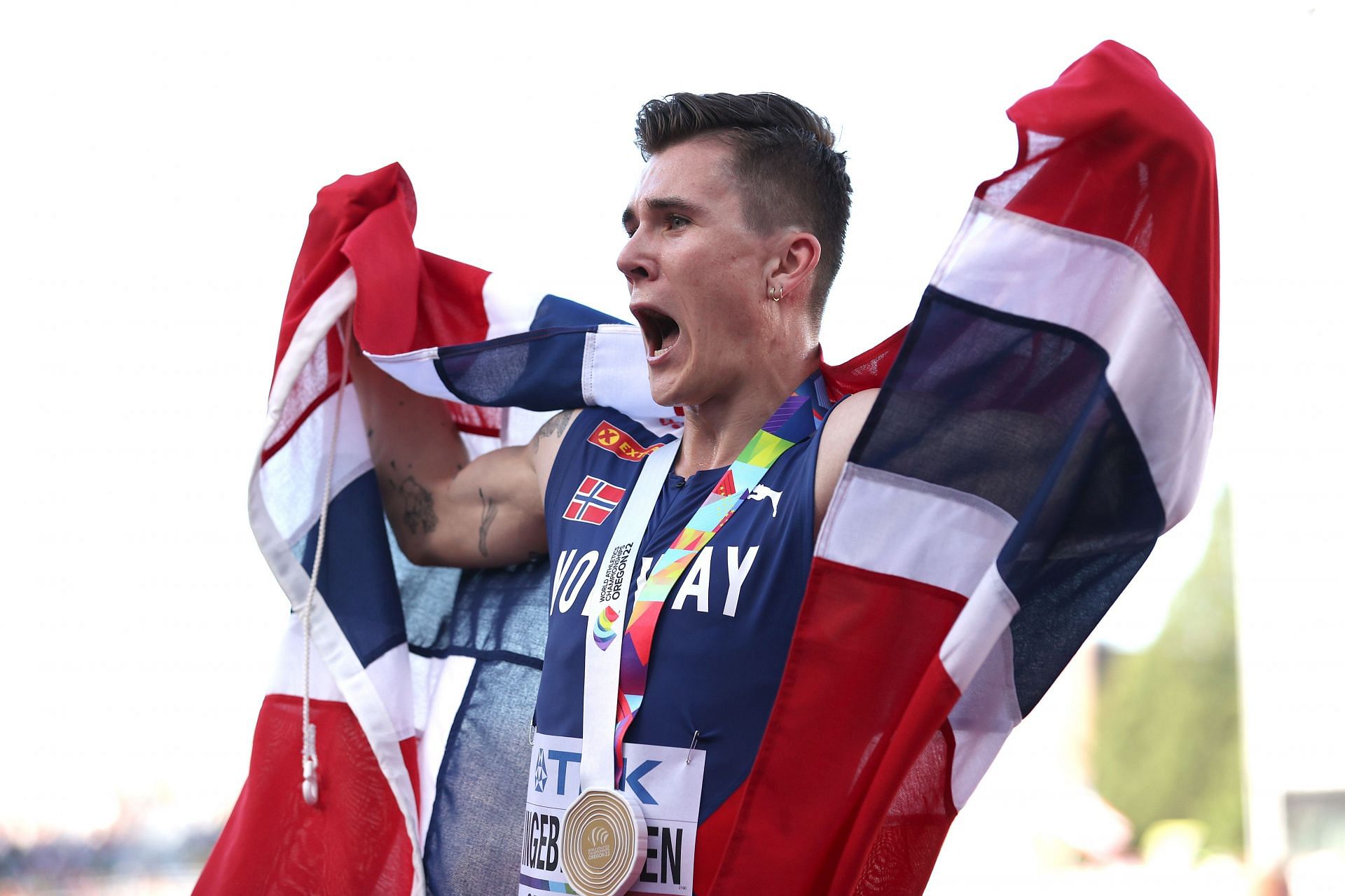 Jakob Ingebrigtsen of Team Norway celebrates after winning gold in the Men&#039;s 5000m Final on day ten of the World Athletics Championships Oregon22 at Hayward Field on July 24, 2022 in Eugene, Oregon. (Photo by Ezra Shaw/Getty Images)