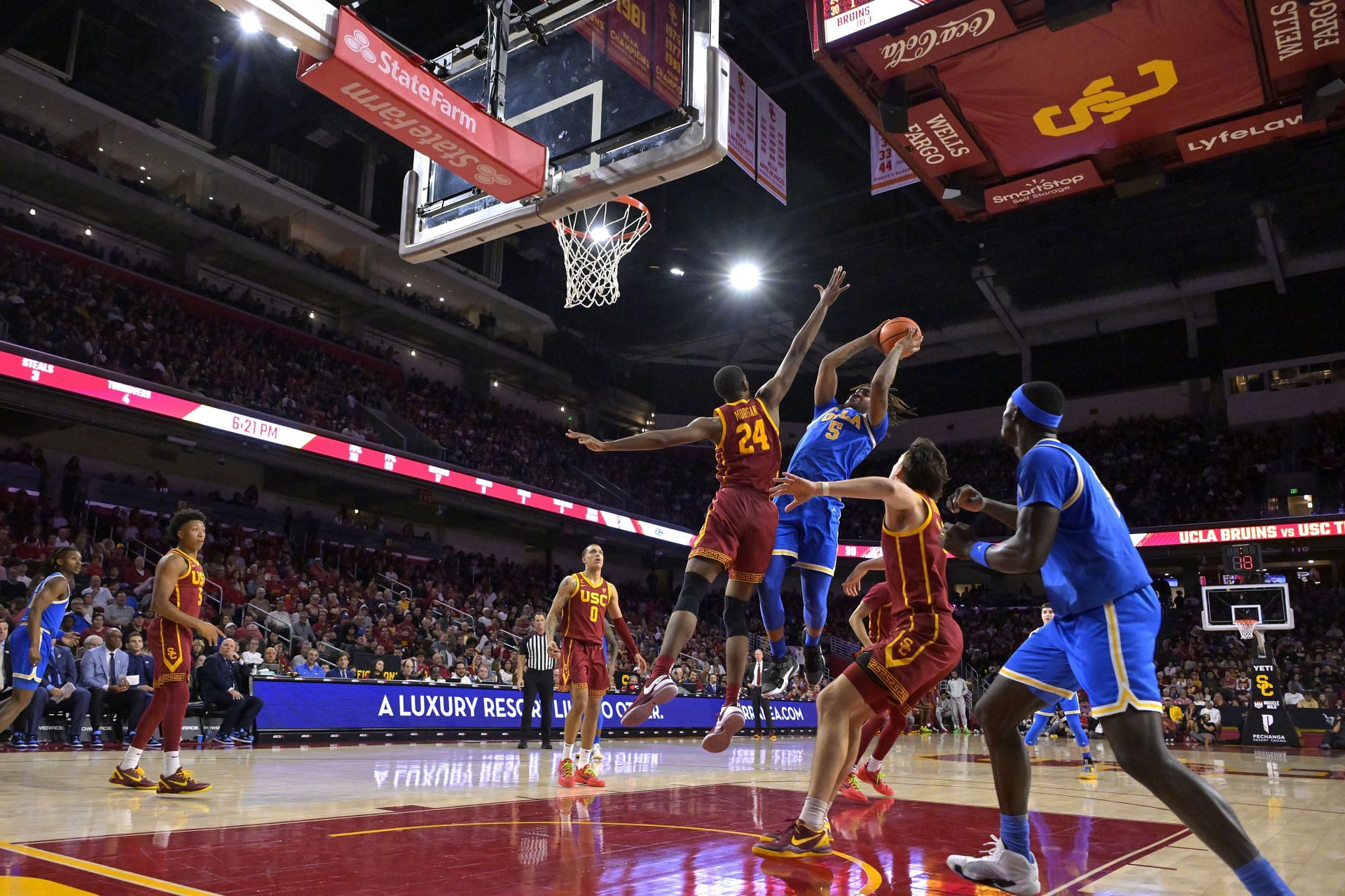 UCLA v USC