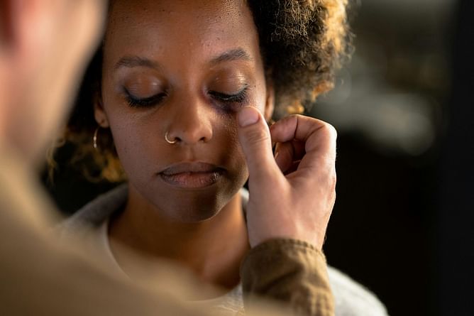 How to let go of past trauma and move towards emotional freedom