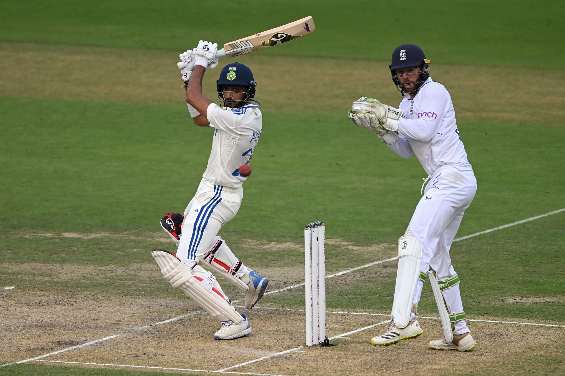 Axar Patel found backward point: India v England - 2nd Test Match: Day One