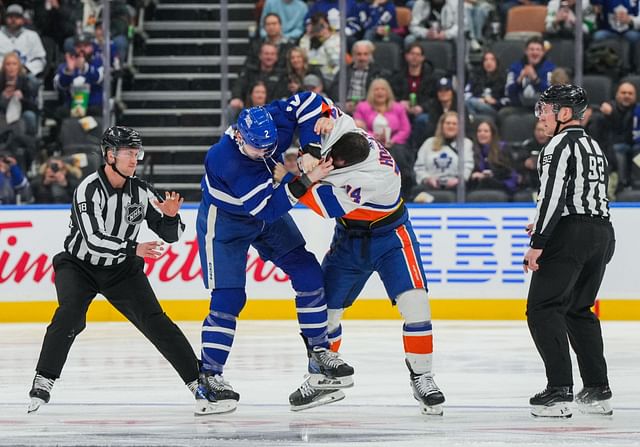 New York Islanders v Toronto Maple Leafs