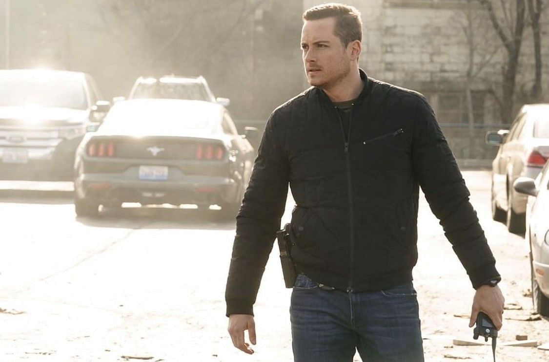 Jesse Lee Soffer in Chicago P.D. (Image via Facebook @Jesse Lee Soffer)