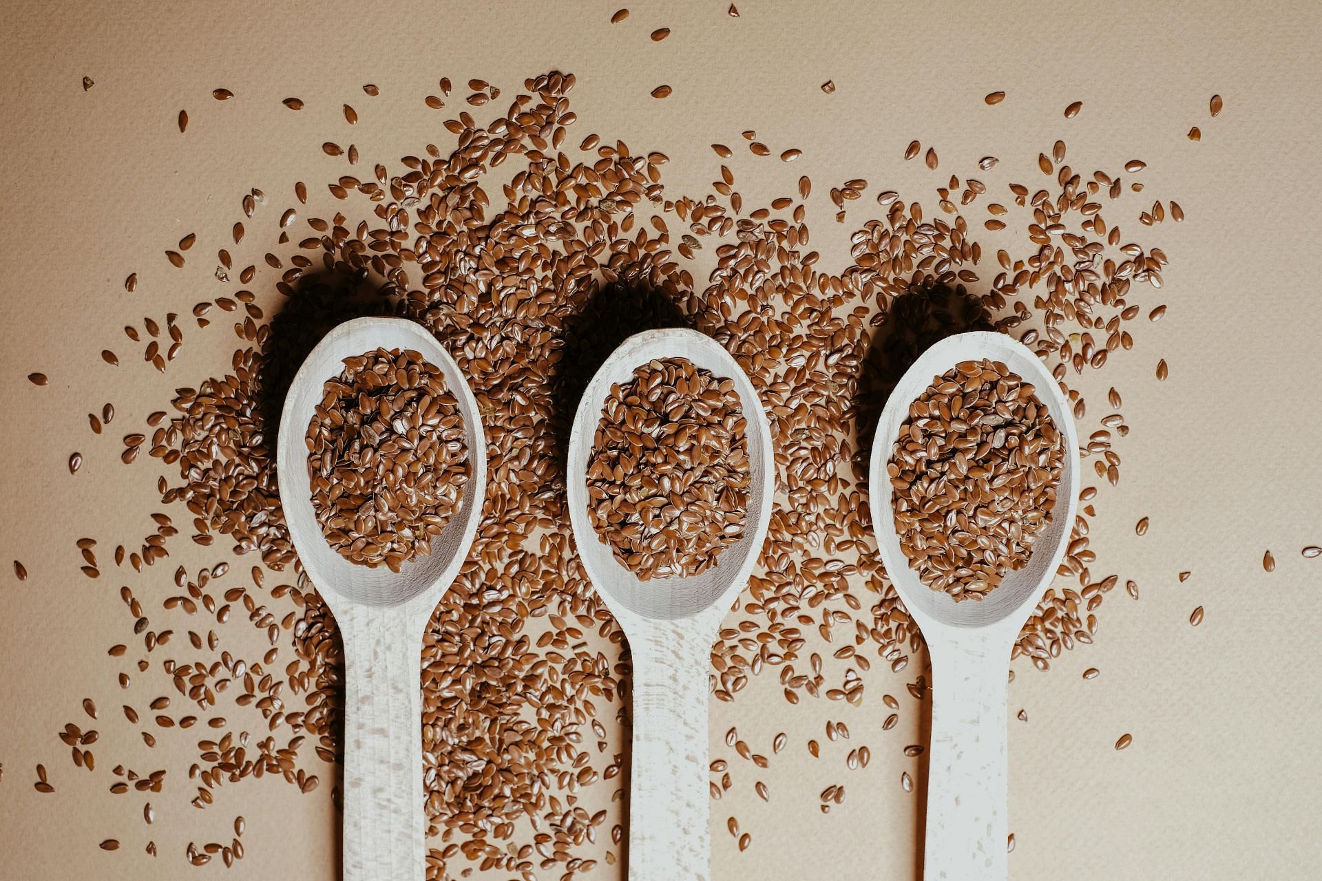 Importance of Chia seeds vs flax seeds (image sourced via Pexels / Photo by vie studio)