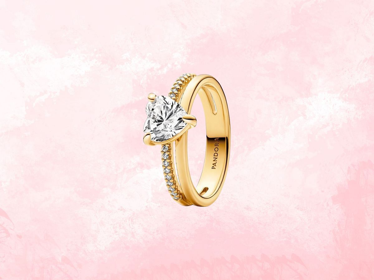 Double Band Heart Ring (Image via Pandora)