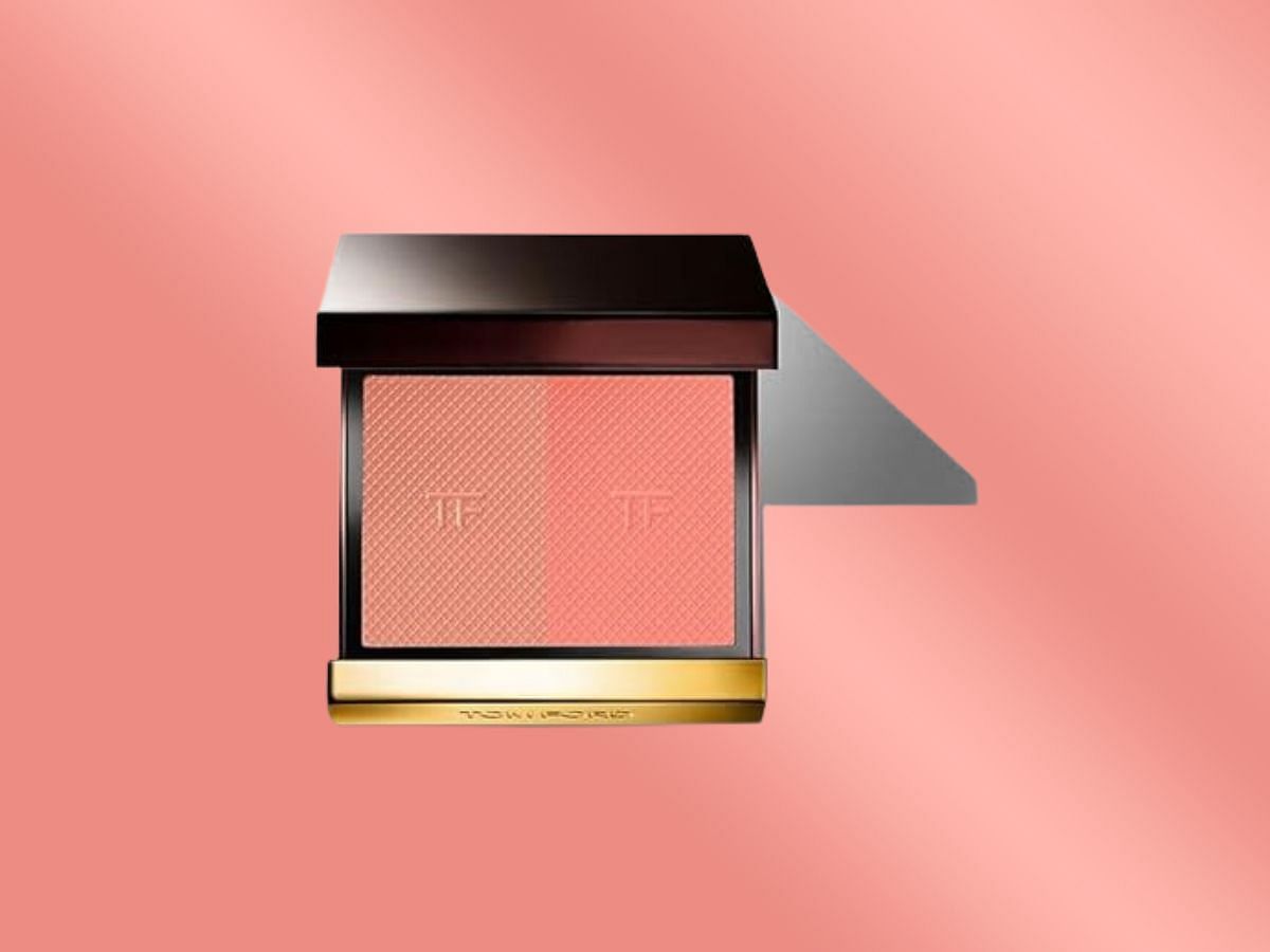 Tom Ford shade and illuminate blush (image via Amazon)