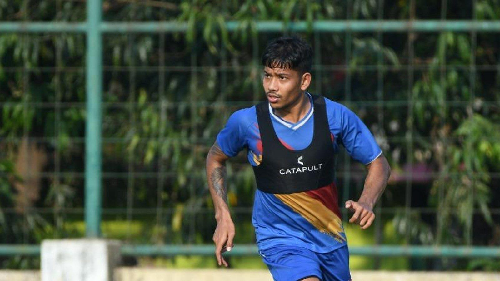 Chennaiyin FC has officially announced that the club has mutually parted ways with central midfielder, Sourav Das