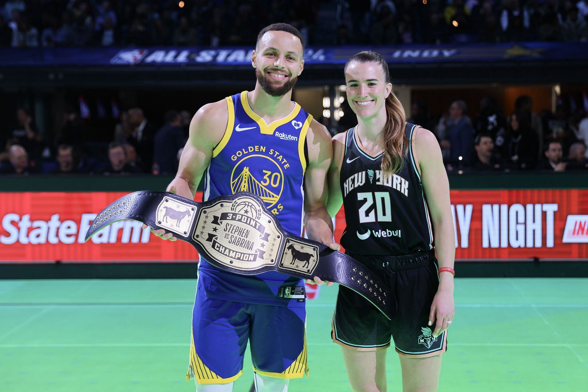 Steph Curry defeated Sabrina Ionescu at All-Star Saturday night.