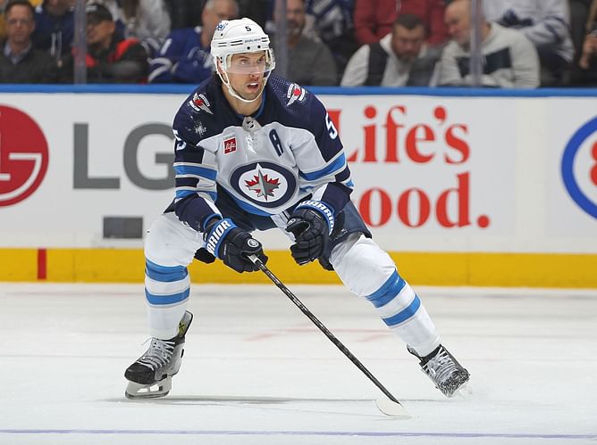 NHL analyst delivers interesting take on Brenden Dillon's illegal hit on Penguins' Noel Acciari