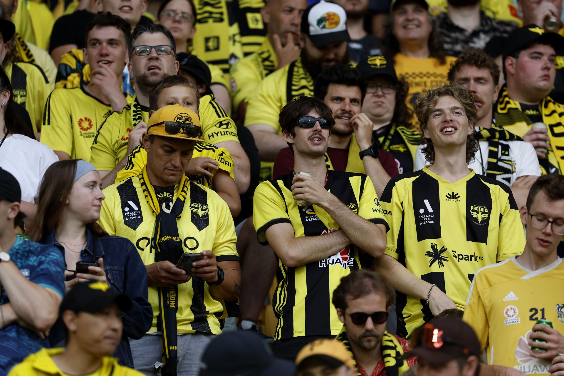 A-League Men Rd 13 - Wellington Phoenix v Melbourne Victory