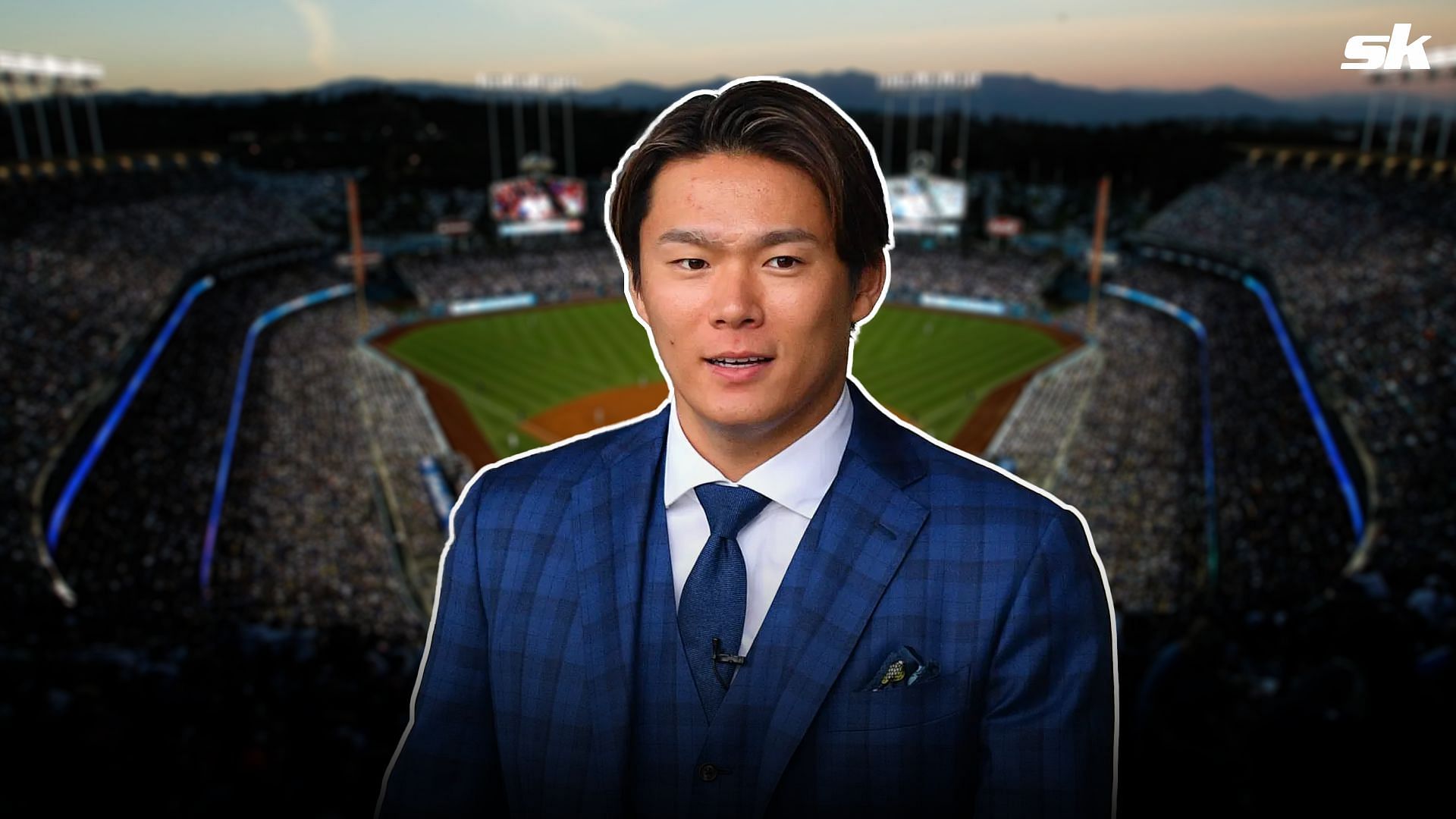 Yoshinobu Yamamoto stuns the fans with his All-Black look as he enters the Dodgers Stadium