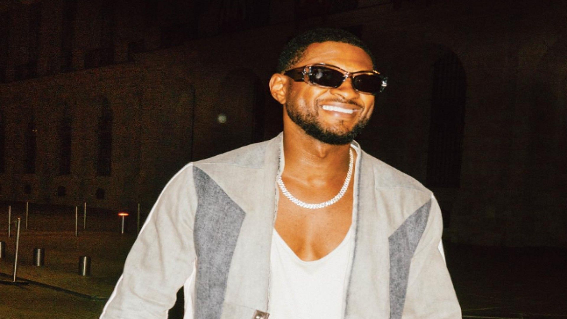 Usher (Image via Usher/Instagram)