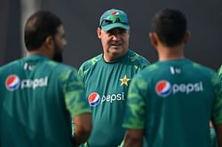 "When there's insecurity, players start playing for themselves" - Mickey Arthur calls out Pakistani players for thinking solely about their contracts